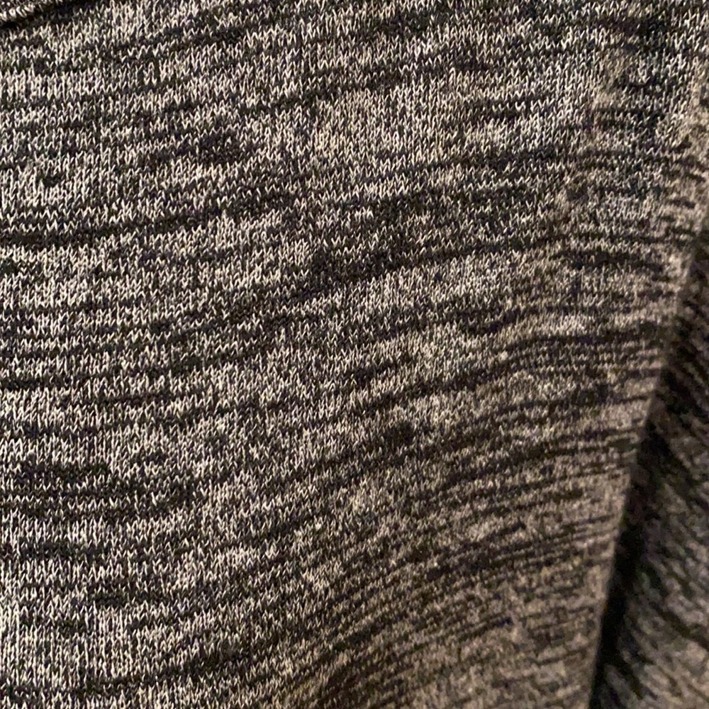Gap Long Sleeve Top - Picture 4 of 9